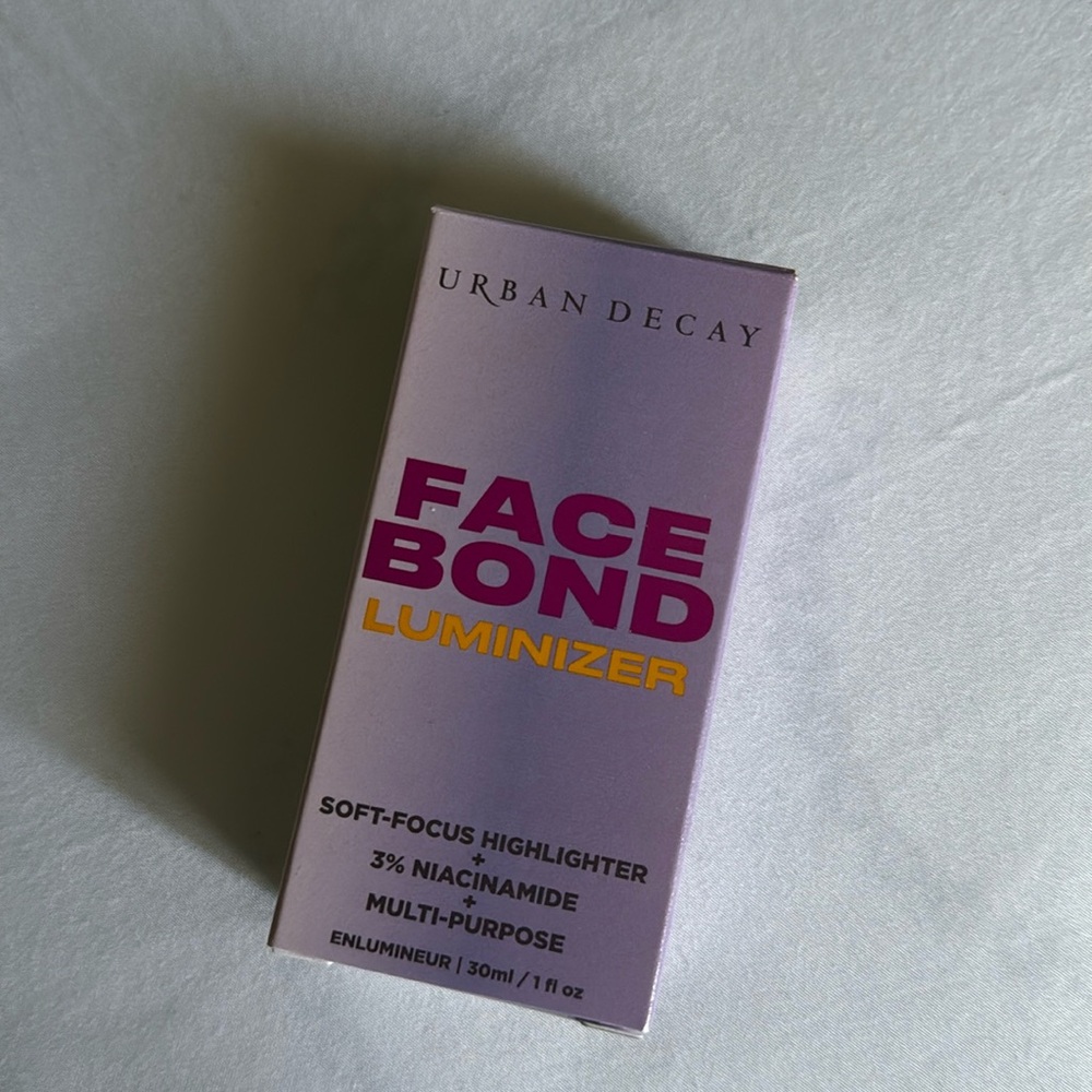 URBAN DECAY FACE BOND LUMINIZER (PCH)